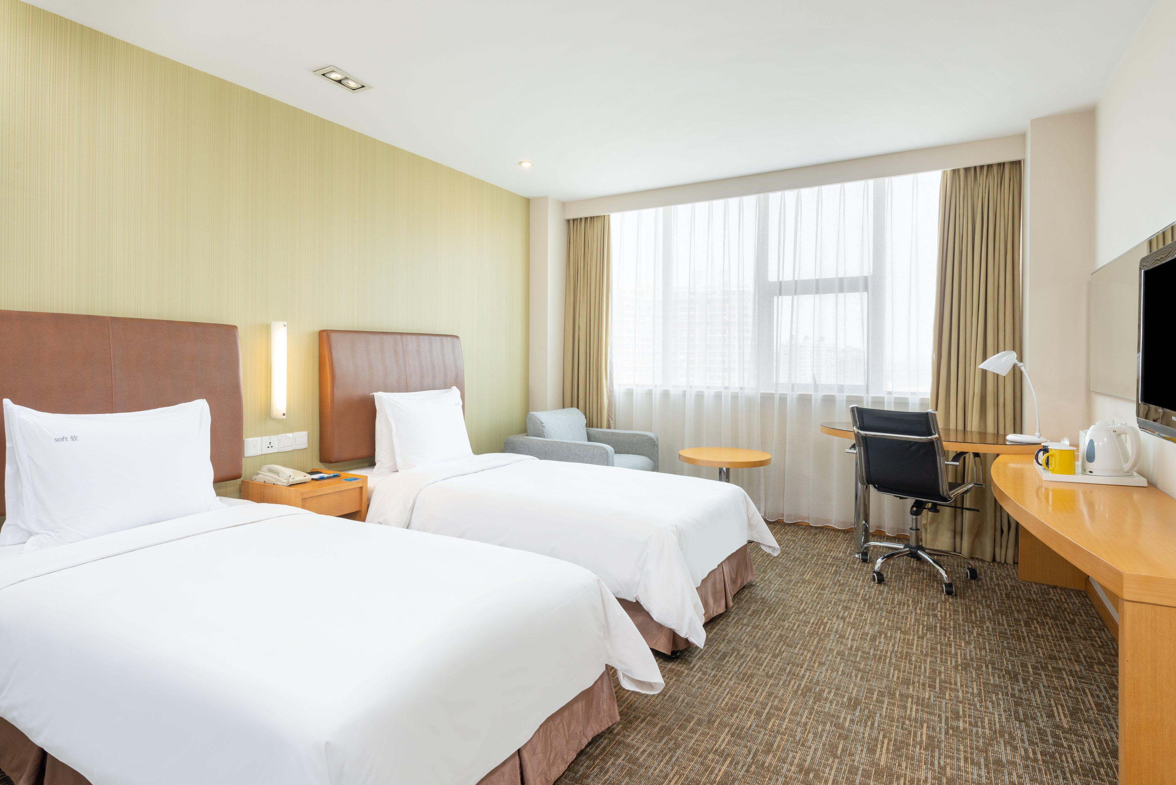 Holiday Inn Express Shanghai Jinqiao Central By Ihg Экстерьер фото