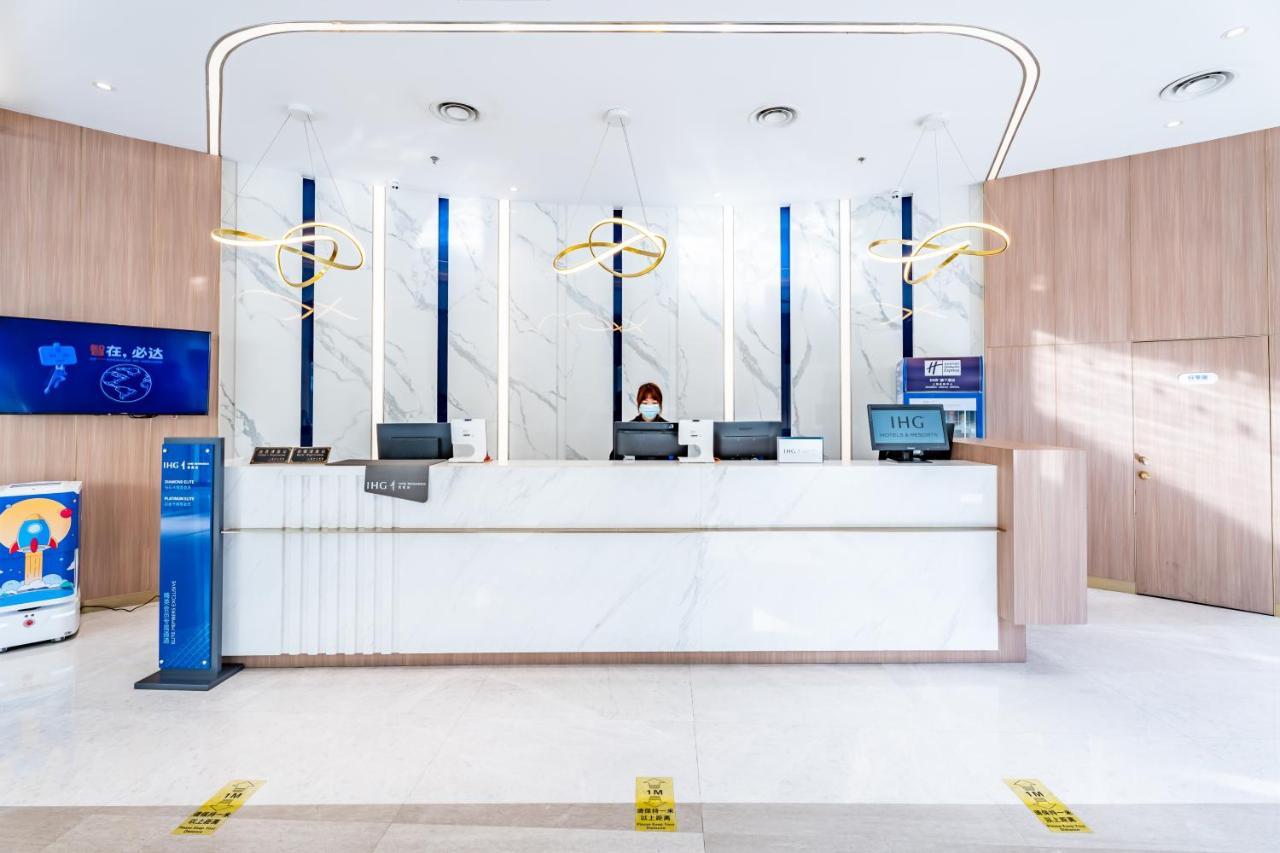 Holiday Inn Express Shanghai Jinqiao Central By Ihg Экстерьер фото